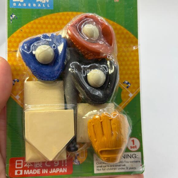 Vintage Cute  IWAKO Miniature Baseball Theme Erasers Approx 1" Tall Each NIP - Picture 3 of 4